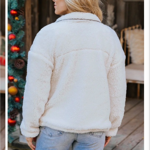NWT Thread & Supply Kimble Ivory Sherpa teddy button jacket M - Picture 6 of 9